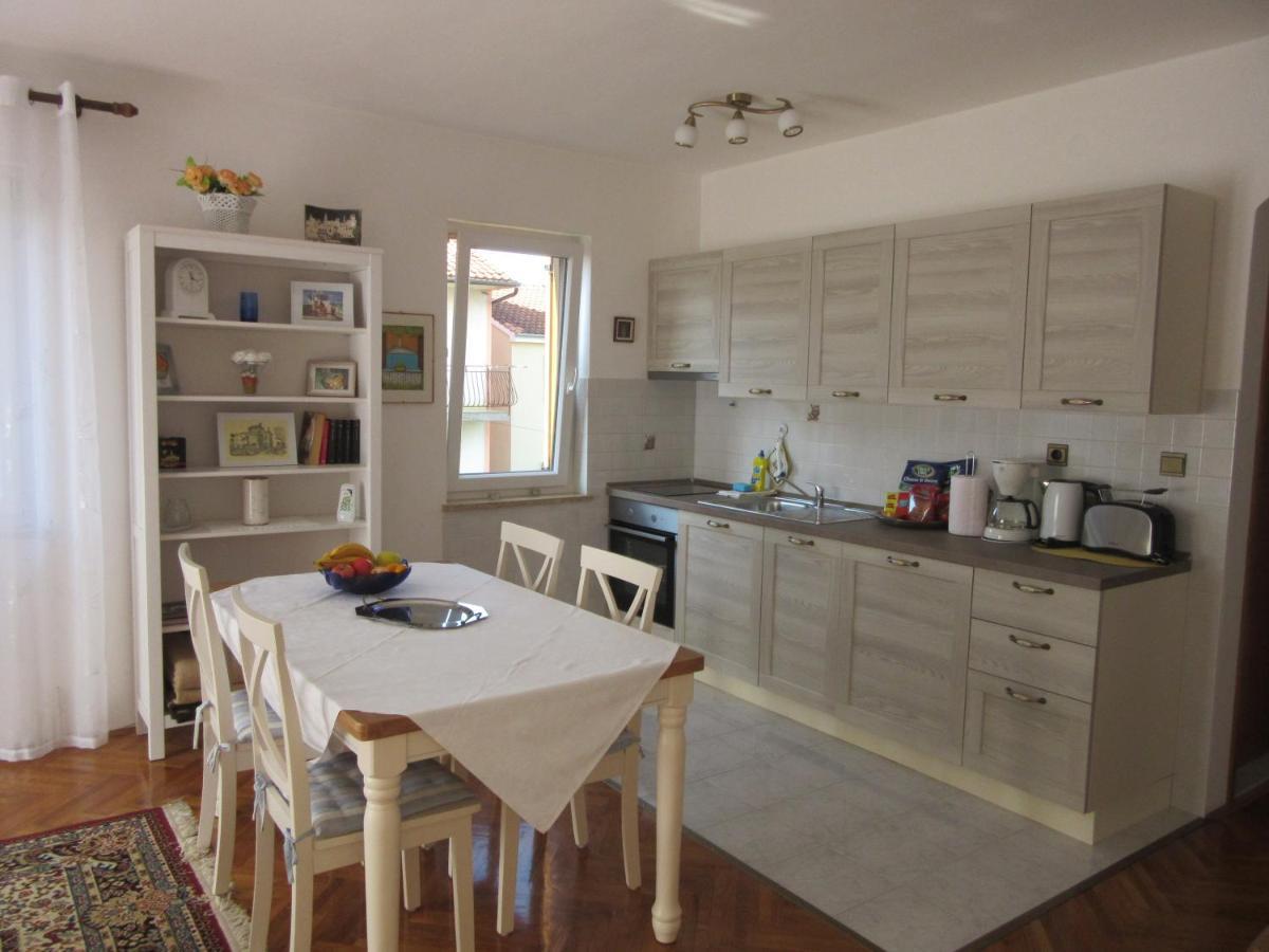 Haus Silvia Appartement Rovinj Buitenkant foto
