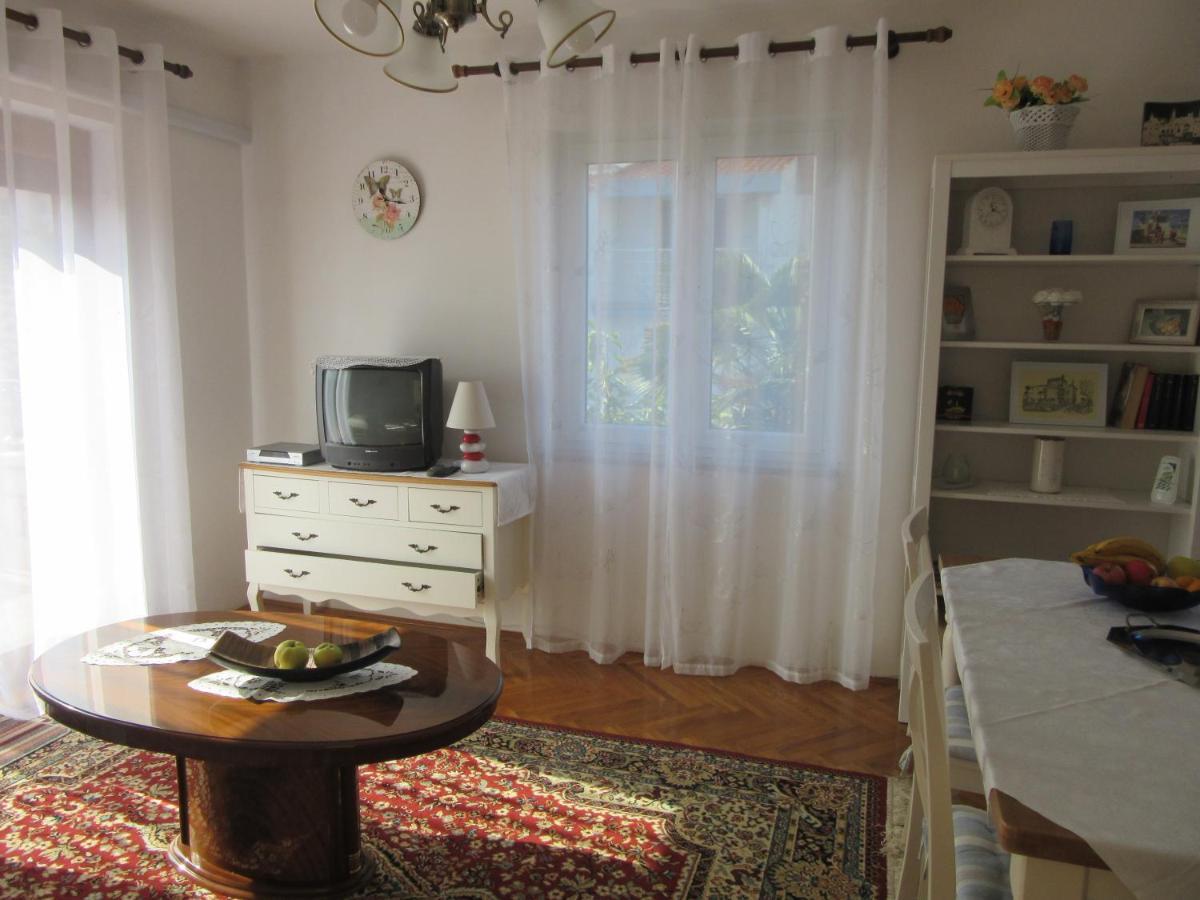 Haus Silvia Appartement Rovinj Buitenkant foto